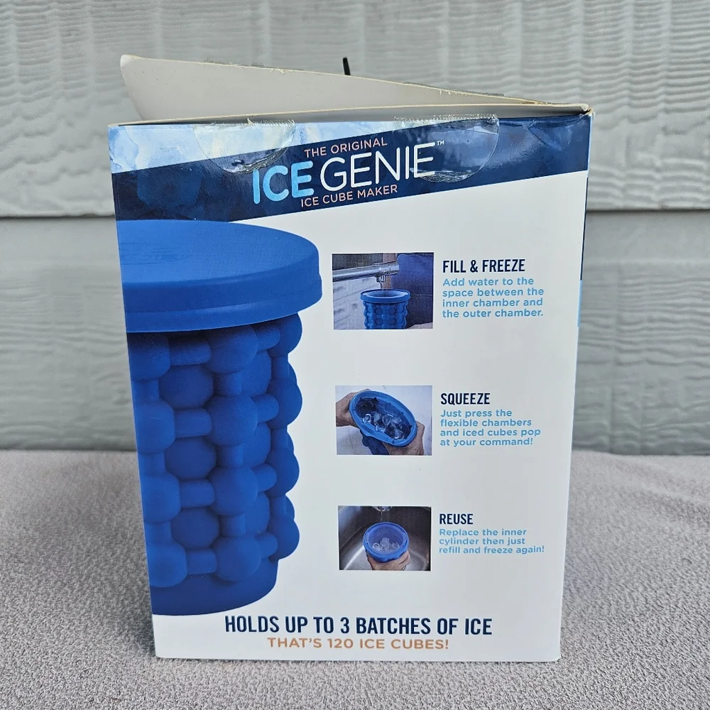 Ice Genie Compact Silicone Ice Cube Maker Fill Freeze Squeeze Space Saver Dorm
